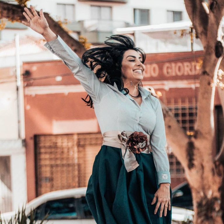 Eyshila declara apoio e revela voto nas eleições Eyshila declara apoio e revela voto nas eleições