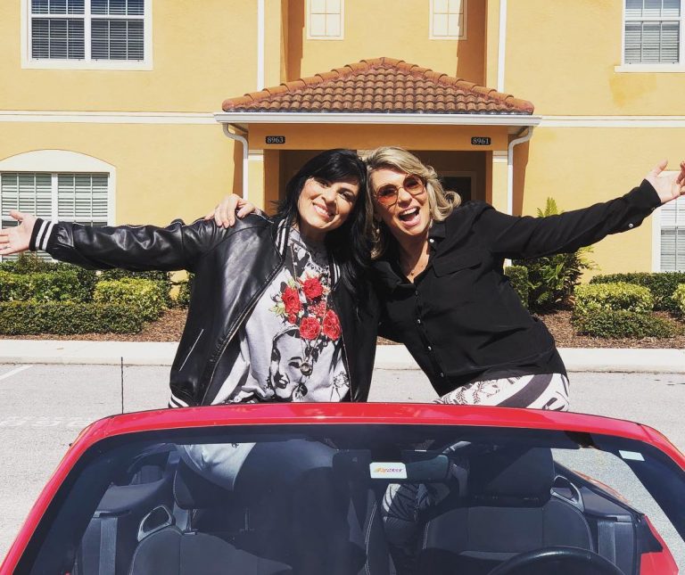 Fernanda Brum está nos EUA para gravar seu novo álbum Fernanda Brum está nos EUA para gravar seu novo álbum