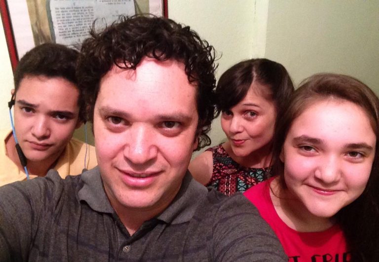 Samuel Melquiades e a família Samuel Melquiades e a família