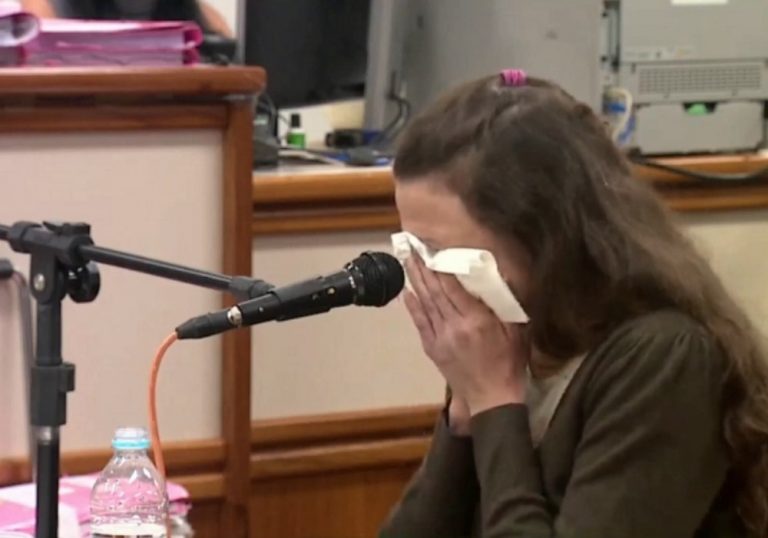 Graciele Ugulini durante depoimento Graciele Ugulini durante depoimento
