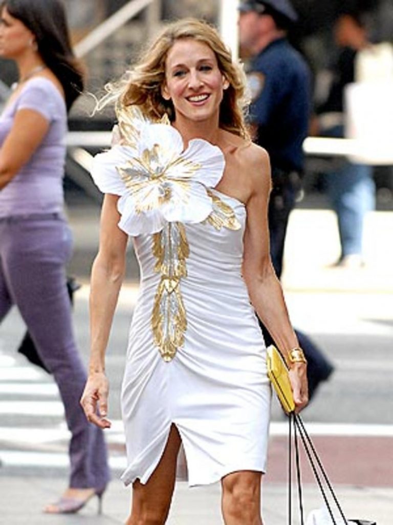 O magnífico estilo de Carrie em Sex in the City O magnífico estilo de Carrie em Sex in the City
