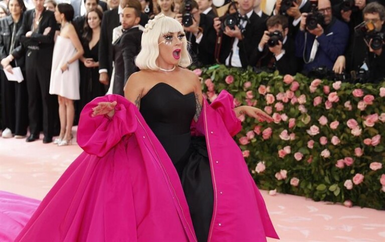 Famosos ousaram no look para o Met Gala 2019 Famosos ousaram no look para o Met Gala 2019