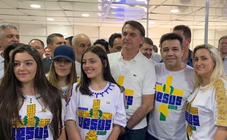 Feliciano aproveita a Marcha Para Jesus em família Feliciano aproveita a Marcha Para Jesus em família