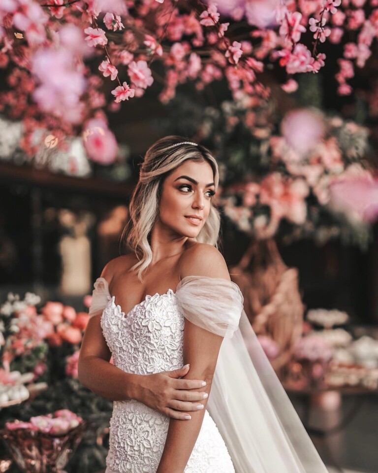 O vestido dos sonhos de Thainá Fernandes, noiva de Mumuzinho O vestido dos sonhos de Thainá Fernandes, noiva de Mumuzinho