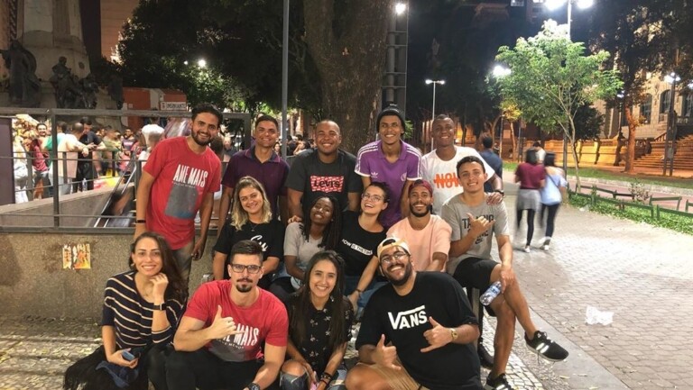Céu na Terra Movement reúne 5 mil pessoas no Rio de Janeiro Céu na Terra Movement reúne 5 mil pessoas no Rio de Janeiro