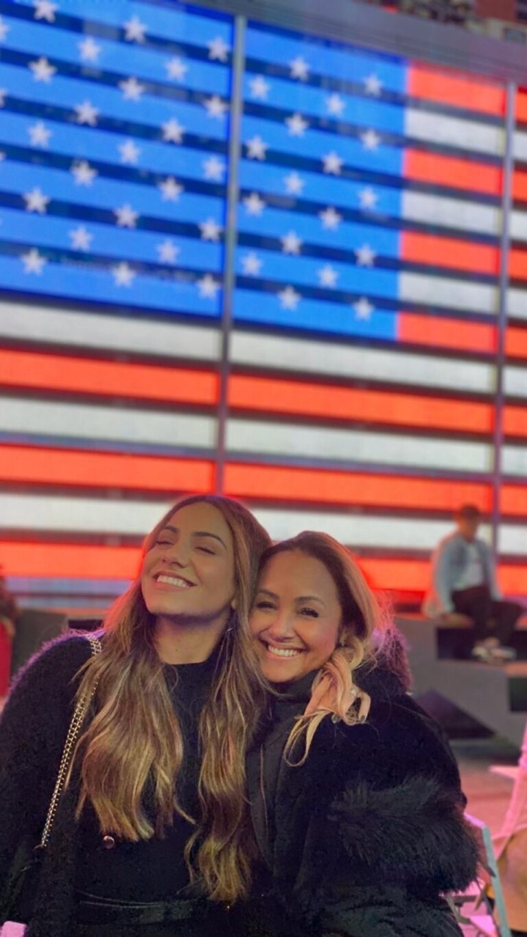 Bruna Karla e Gabriela Rocha fazem viagem em família Bruna Karla e Gabriela Rocha fazem viagem em família