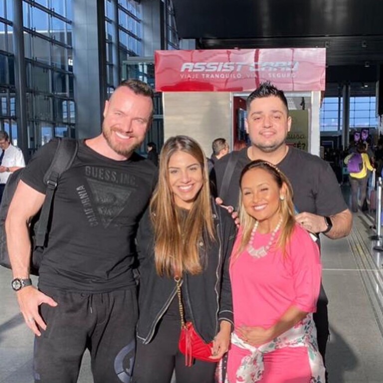 Bruna Karla e o marido fazem passeio por Nova Iorque Bruna Karla e o marido fazem passeio por Nova Iorque
