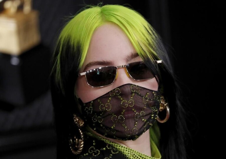 Billie Eilish venceu todas as categorias às quais foi indicada Billie Eilish venceu todas as categorias às quais foi indicada