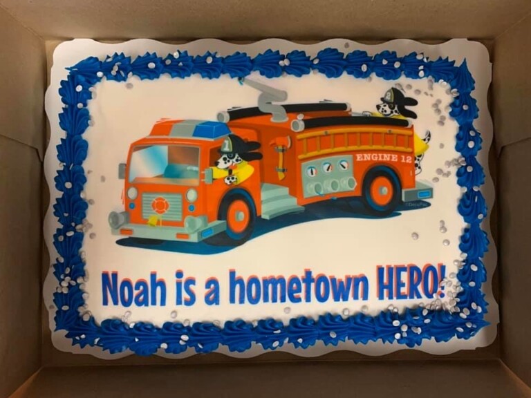 Noah recebeu título de bombeiro honorário da cidade de Bartow Noah recebeu título de bombeiro honorário da cidade de Bartow