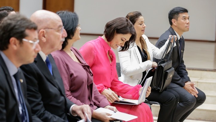 Michelle Bolsonaro e ministros se reúnem na Embaixada de Israel Michelle Bolsonaro e ministros se reúnem na Embaixada de Israel