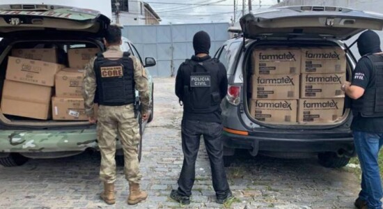 Polícia apreende 50 mil máscaras com preços abusivos