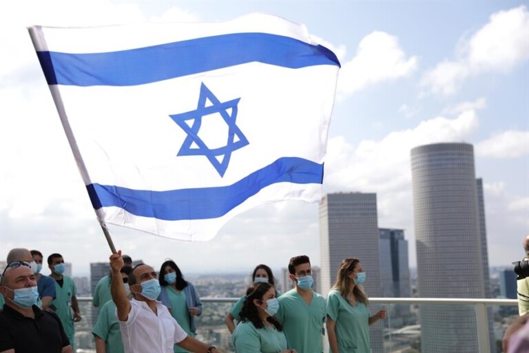 Israelenses celebram Dia da Independência